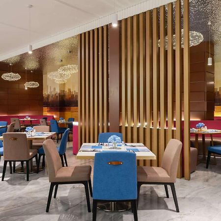 Novotel Guangzhou Baiyun Airport - Canton Fair Free Shuttle Bus & Official Registration Agency Εξωτερικό φωτογραφία