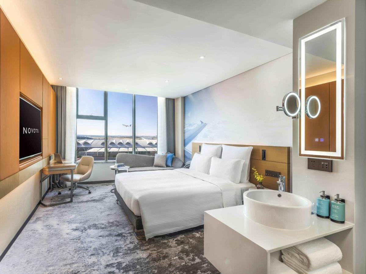 Novotel Guangzhou Baiyun Airport - Canton Fair Free Shuttle Bus & Official Registration Agency Εξωτερικό φωτογραφία