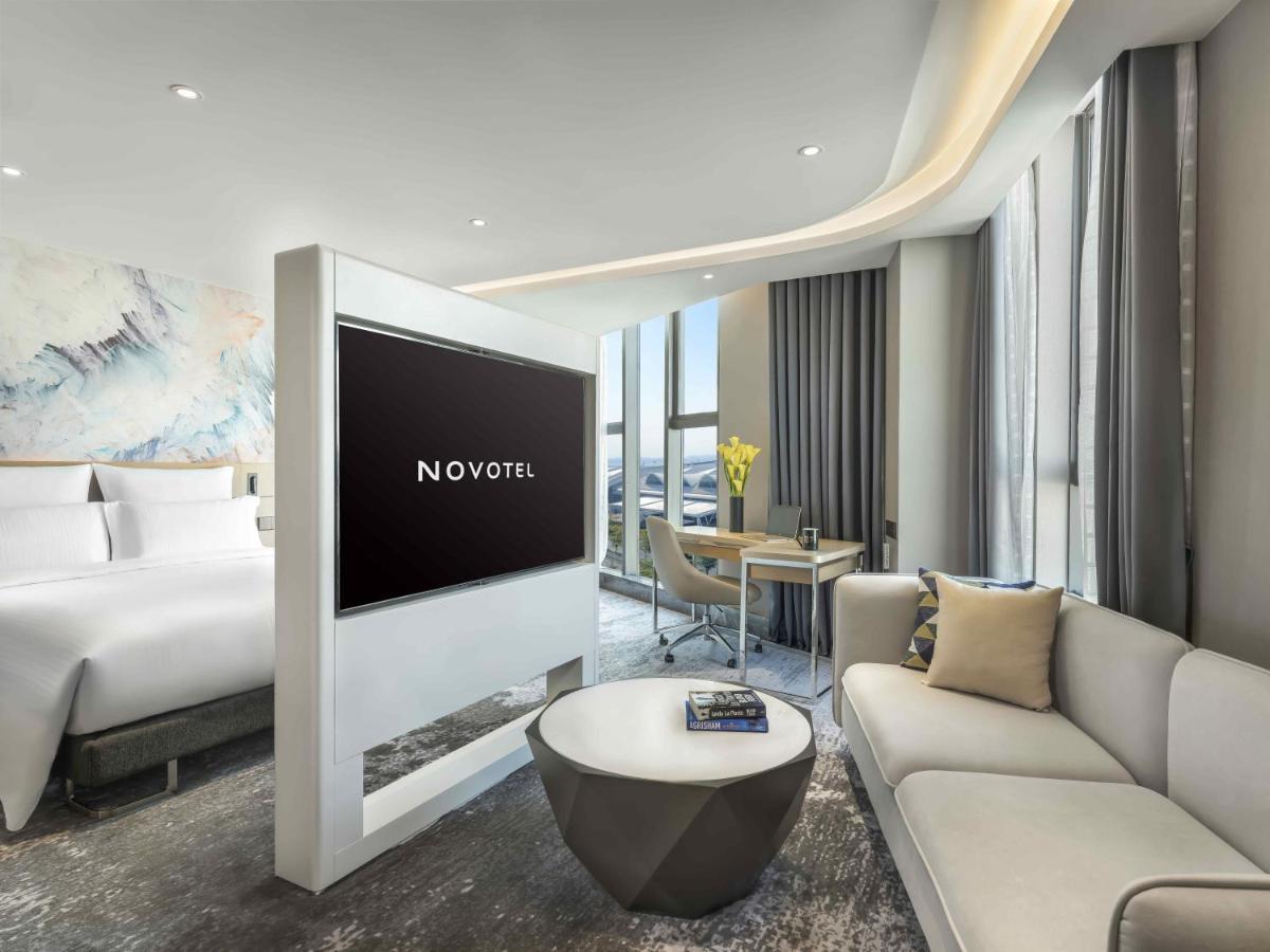 Novotel Guangzhou Baiyun Airport - Canton Fair Free Shuttle Bus & Official Registration Agency Εξωτερικό φωτογραφία