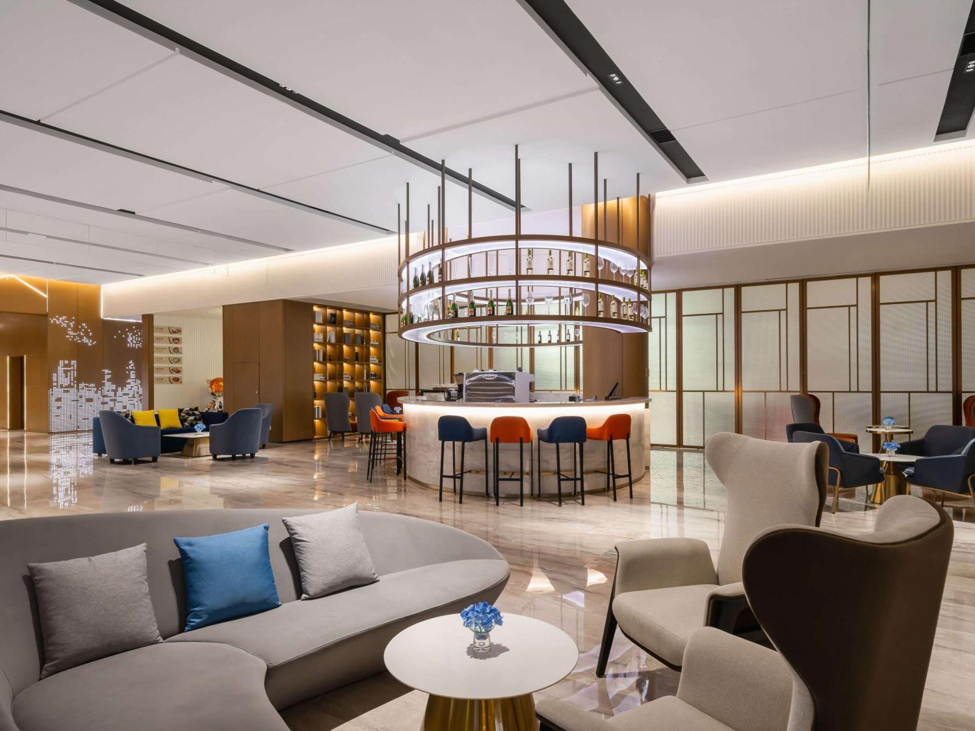 Novotel Guangzhou Baiyun Airport - Canton Fair Free Shuttle Bus & Official Registration Agency Εξωτερικό φωτογραφία